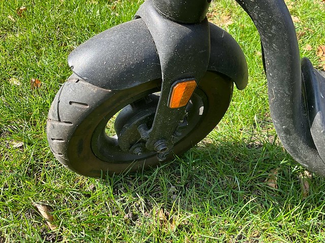 Pure electric pure air electrische step - afbeelding 4 van  7