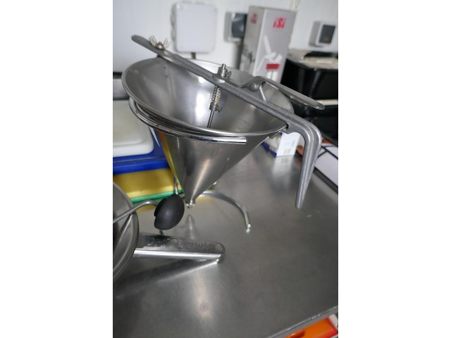 Puréezeef + snijborden - afbeelding 3 van  4