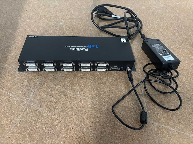 Puretools - dvi splitter - afbeelding 2 van  2