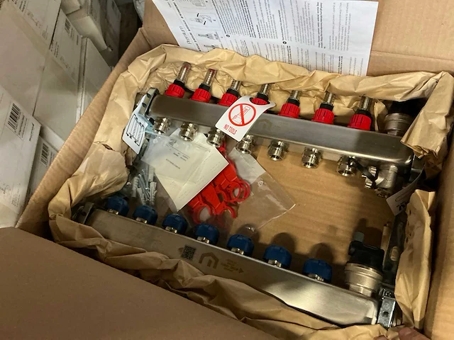 Purmo radson rvs vloerverwarming verdeler (7 circuits) - afbeelding 2 van  4