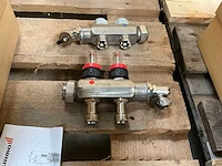 Purmo rvs vloerverwarming verdeler (2 circuits) (5x) - afbeelding 4 van  5