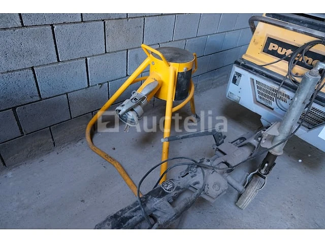 Putzmeister mixokret m3153 clevis pomp (vin:15920101034) - afbeelding 12 van  19