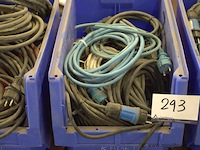 Pvc bak inhoudende elektrakabel - afbeelding 1 van  1