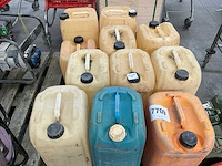 Pvc bidon (11x) - afbeelding 1 van  5