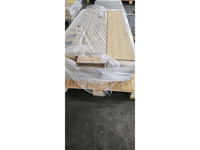 Pvc click 44m² - afbeelding 4 van  5
