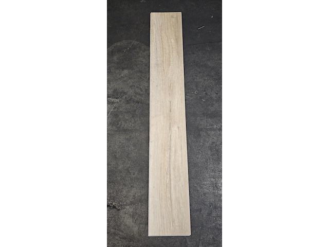 Pvc click geïntegreerd ondervloer 107m² - afbeelding 1 van  5