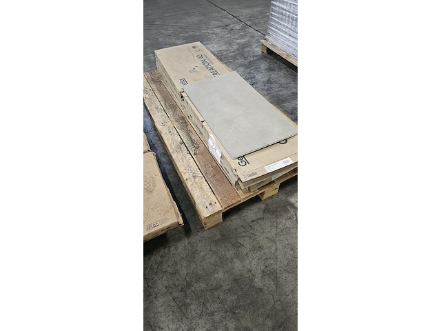 Pvc click geïntegreerd ondervloer 12m² - afbeelding 4 van  5