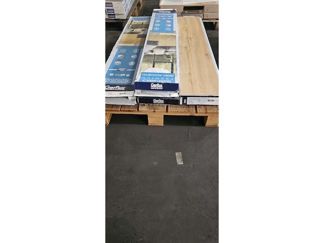 Pvc click geïntegreerd ondervloer 12m² - afbeelding 4 van  5