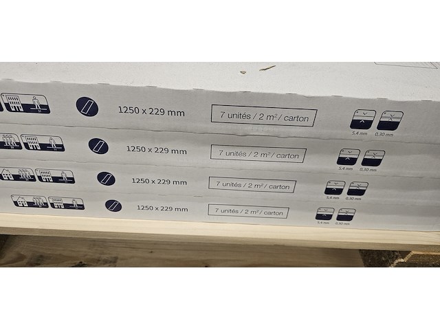 Pvc click geïntegreerd ondervloer 22m² - afbeelding 4 van  5