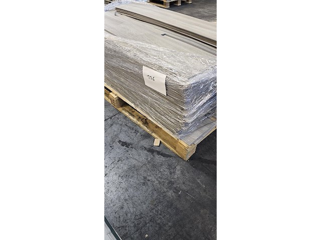 Pvc click geïntegreerd ondervloer 30m² - afbeelding 6 van  8
