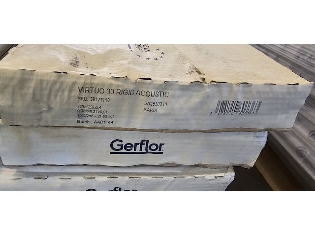 Pvc click geïntegreerd ondervloer 34m² - afbeelding 5 van  5