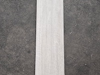 Pvc click geïntegreerd ondervloer 34m² - afbeelding 1 van  5