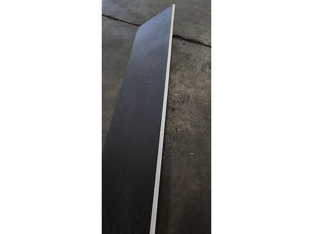 Pvc click geïntegreerd ondervloer 34m² - afbeelding 3 van  5