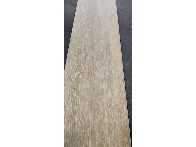 Pvc click geïntegreerd ondervloer 34m² - afbeelding 2 van  5