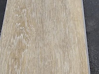 Pvc click geïntegreerd ondervloer 34m² - afbeelding 2 van  5