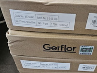 Pvc click geïntegreerd ondervloer 34m² - afbeelding 5 van  5