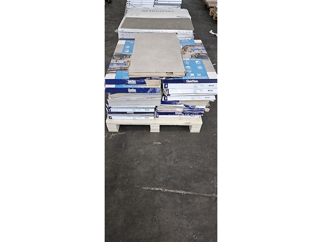 Pvc click geïntegreerd ondervloer 36m² - afbeelding 4 van  5