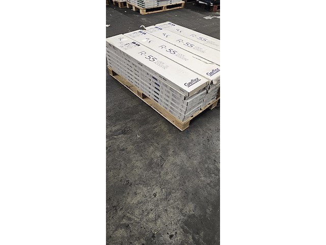 Pvc click geïntegreerd ondervloer 50m² - afbeelding 6 van  7