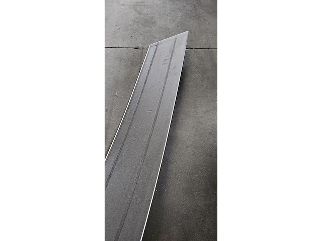 Pvc click geïntegreerd ondervloer 54m² - afbeelding 4 van  6