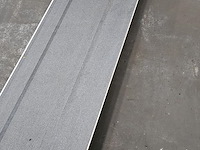 Pvc click geïntegreerd ondervloer 78m² - afbeelding 3 van  5