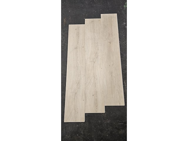 Pvc click geïntegreerd ondervloer 80m² - afbeelding 1 van  5