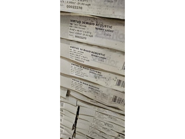 Pvc click geïntegreerd ondervloer 80m² - afbeelding 5 van  5