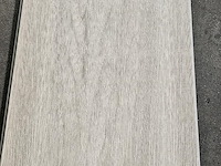Pvc click geïntegreerd ondervloer 88m² - afbeelding 2 van  6
