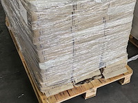 Pvc click geïntegreerd ondervloer 88m² - afbeelding 4 van  6