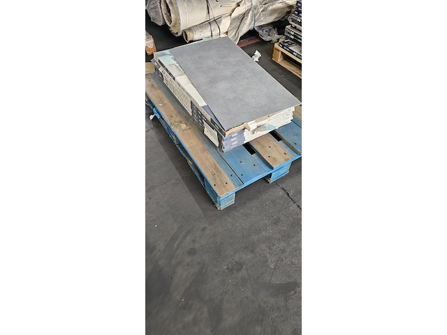 Pvc click geïntegreerd ondervloer 8m² - afbeelding 4 van  5