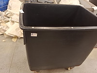 Pvc container op wielen - afbeelding 2 van  3