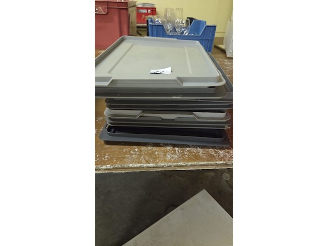 Pvc deksels - afbeelding 2 van  2