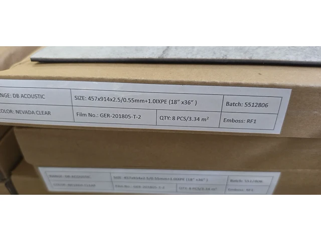 Pvc dryback geïntegreerde ondervloer 153m² - afbeelding 2 van  3