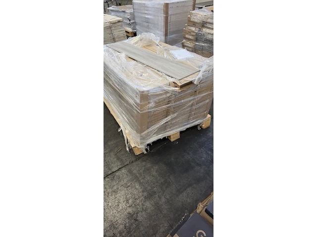 Pvc geïntegreerde ondervloer 55m² - afbeelding 4 van  5