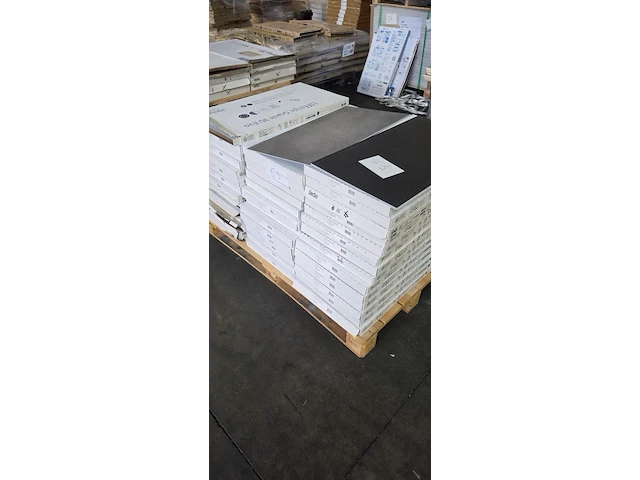 Pvc geïntegreerde ondervloer 80m² - afbeelding 2 van  3