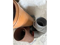 Pvc-hulpstukken afvoer & buizen - various contractor materials - afbeelding 4 van  4