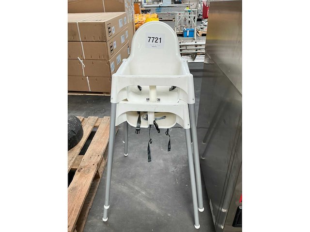Pvc kinderstoel (2x) - afbeelding 1 van  3