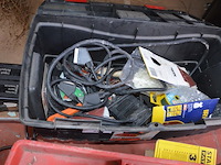 Pvc koffer gevuld met klein handgerief, schuurmachine stanley v20, alarm systeem sigmatek, lithium charger 60v10a - afbeelding 9 van  9