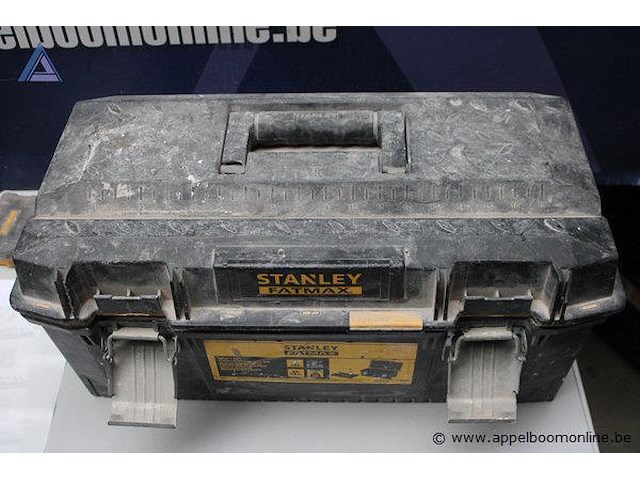 Pvc koffer met handgereedschap - afbeelding 3 van  3