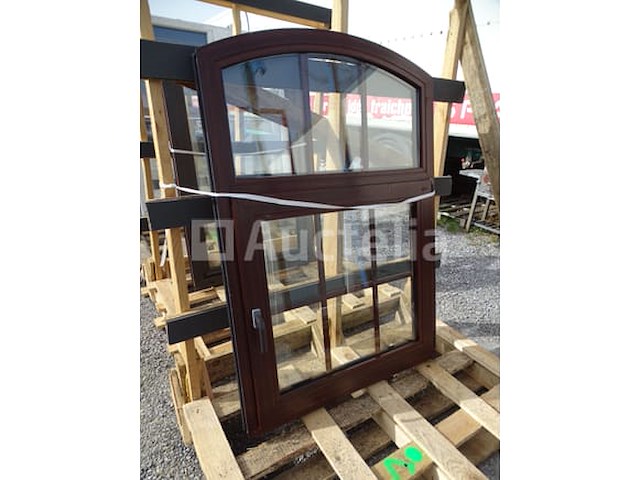 Pvc ob gebogen mahoniehouten 2-zijdig chassis (met geïntegreerde kruisverstevigingen) - afbeelding 1 van  2