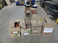 Pvc-pannen en accessoires voor dakstopcontacten - afbeelding 3 van  6