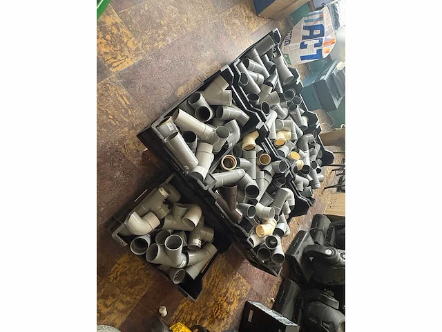 Pvc partij - coupler - afbeelding 1 van  3