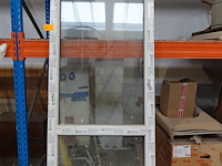 Pvc raam - afbeelding 1 van  3