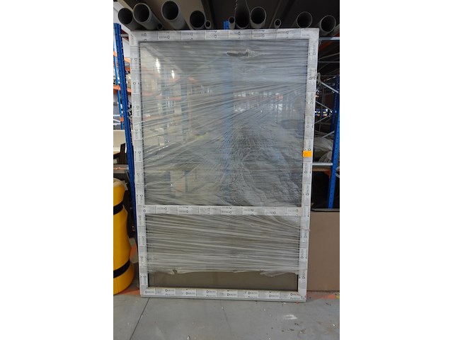 Pvc raam - afbeelding 1 van  3