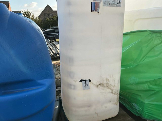 Pvc regenwater citeren - afbeelding 1 van  2