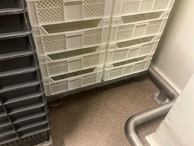 Pvc stapelbakken (22x) - afbeelding 3 van  3