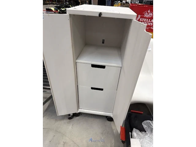Pvc stoel - afbeelding 4 van  7