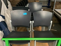 Pvc stoelen stapelbaar - afbeelding 1 van  3