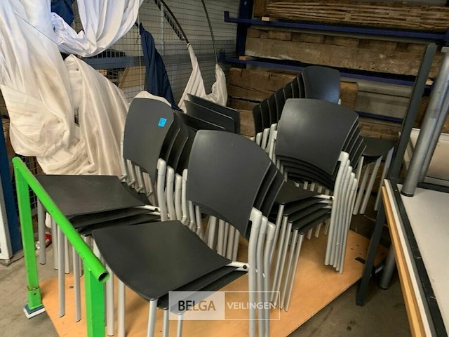 Pvc stoelen stapelbaar - afbeelding 2 van  3