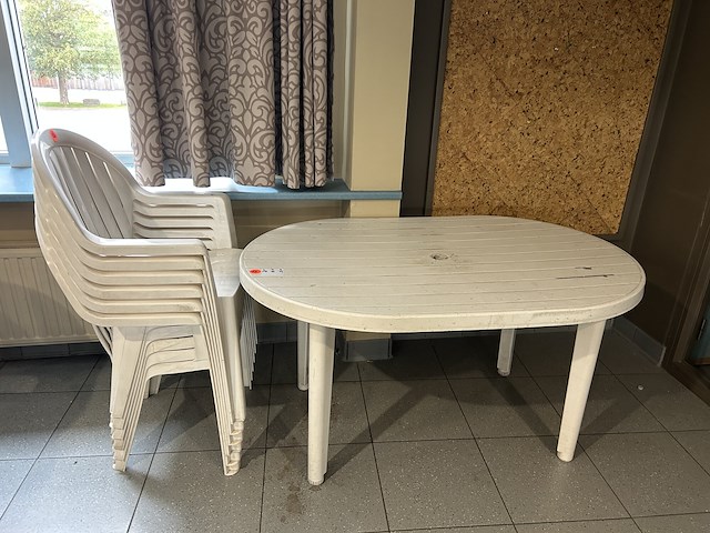 Pvc tuintafel met stoelen (6) - afbeelding 1 van  2