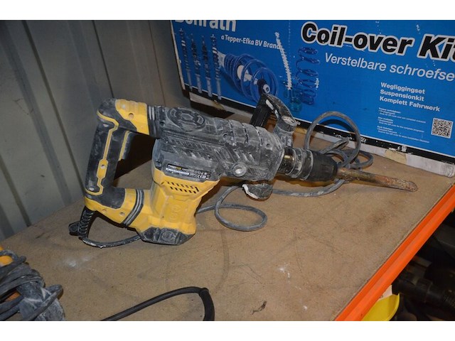 Pvc werkkoffer, boorhamer powerplus powx11831, slijpschijf metabo (defect), ophanging bonrath en mad, 2 led werflampen - afbeelding 3 van  12